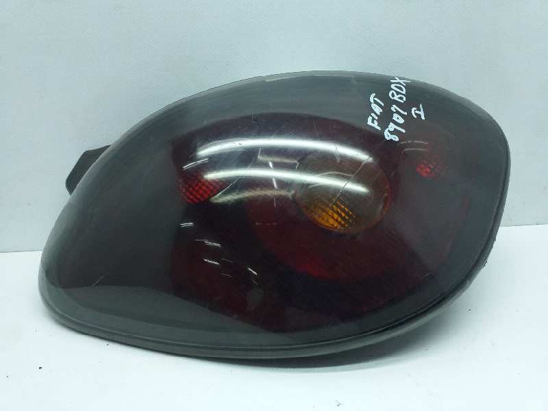 Recambio de piloto trasero izquierdo para fiat bravo (182) jtd 105 / 100 gt referencia OEM IAM 0046538353  