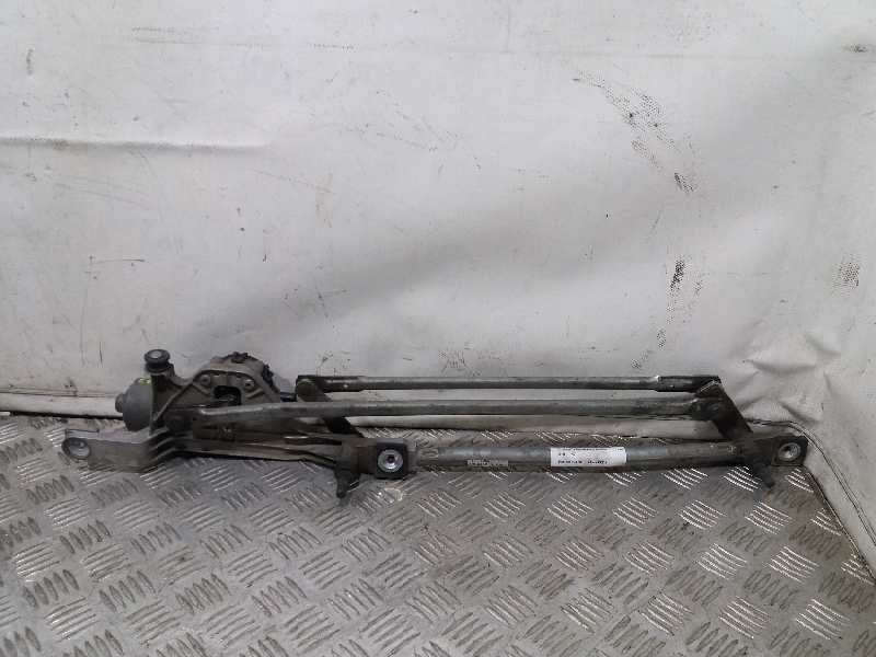 Recambio de motor limpia delantero para ford focus berlina (cap) ambiente (d) referencia OEM IAM 0390241731  