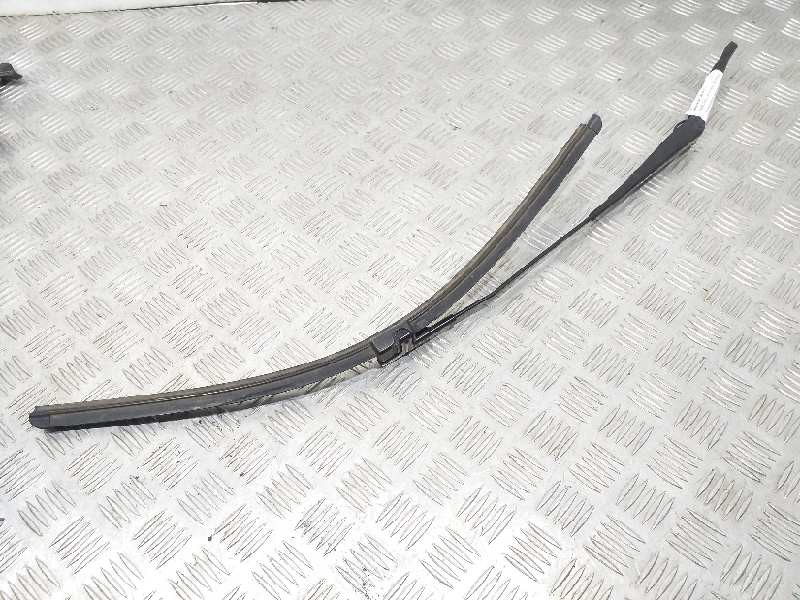 Recambio de brazo limpia delantero izquierdo para ford focus berlina (cap) ambiente (d) referencia OEM IAM 4M5117526AE  