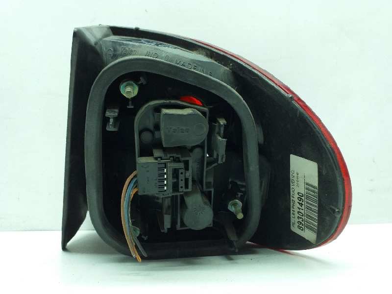 Recambio de piloto trasero izquierdo para renault megane i fase 2 classic (la..) 1.9 d expression referencia OEM IAM 7700428058 