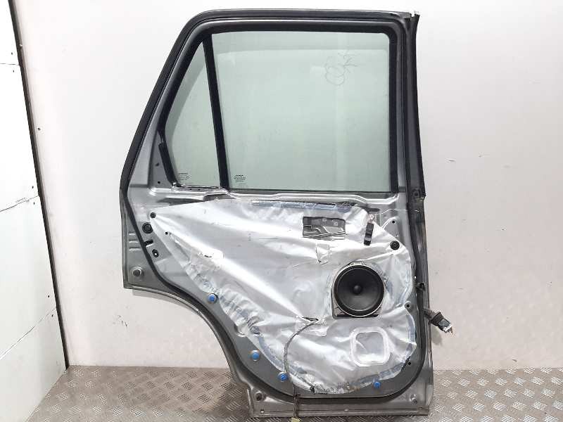 Recambio de puerta trasera izquierda para honda cr-v (rd8) es referencia OEM IAM 67550S9AA90ZZ GRIS 