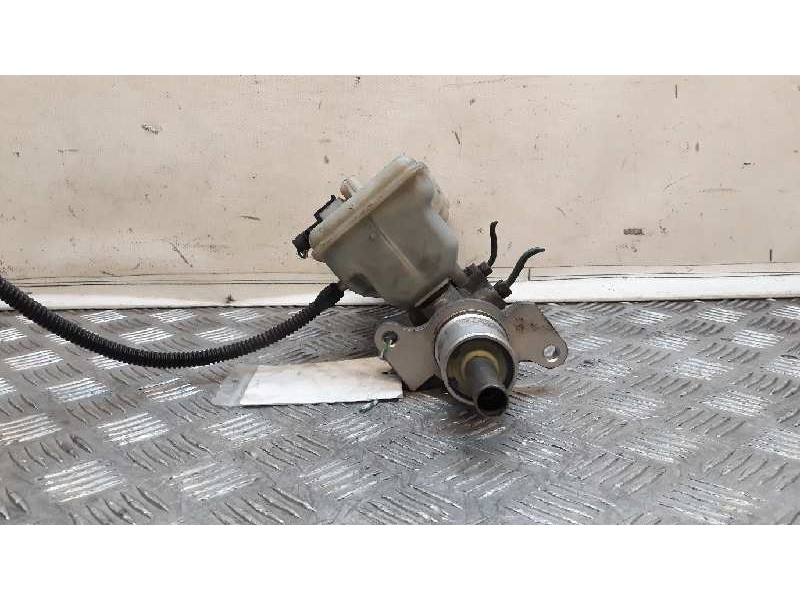 Recambio de bomba freno para renault clio iii emotion referencia OEM IAM    Recambio de bomba freno para renault clio iii emotion referencia OEM IAM