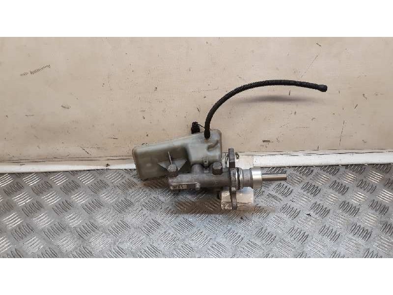 Recambio de bomba freno para renault clio iii emotion referencia OEM IAM    Recambio de bomba freno para renault clio iii emotion referencia OEM IAM