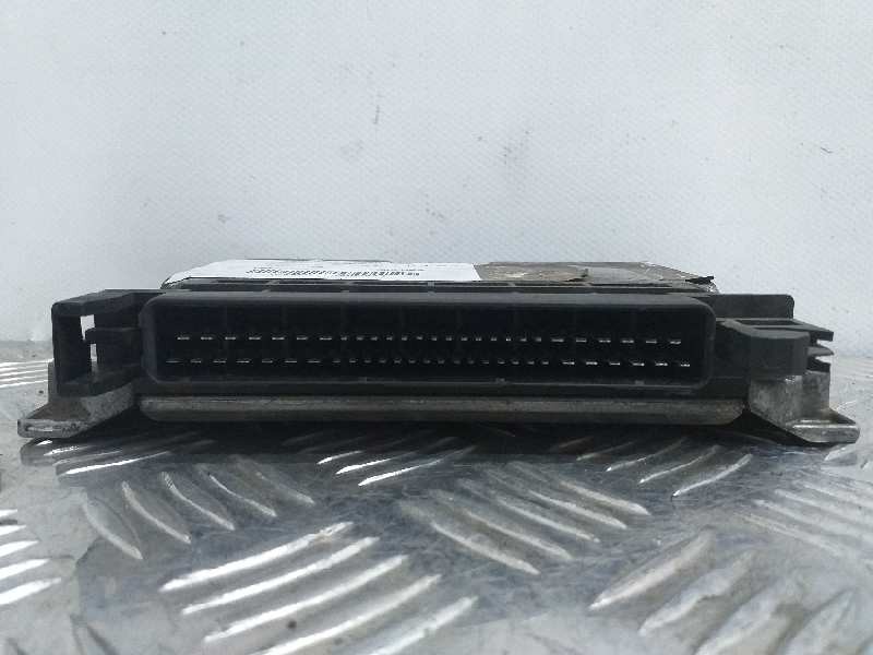 Recambio de centralita motor uce para peugeot 206 berlina xt referencia OEM IAM 0261206261 9632693980 