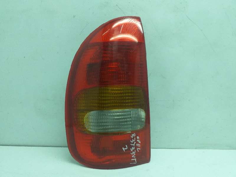 Recambio de piloto trasero derecho para opel corsa b fresh referencia OEM IAM   