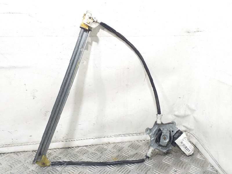 Recambio de elevalunas delantero izquierdo para renault clio ii symbol 1.5 dci dynamique referencia OEM IAM   