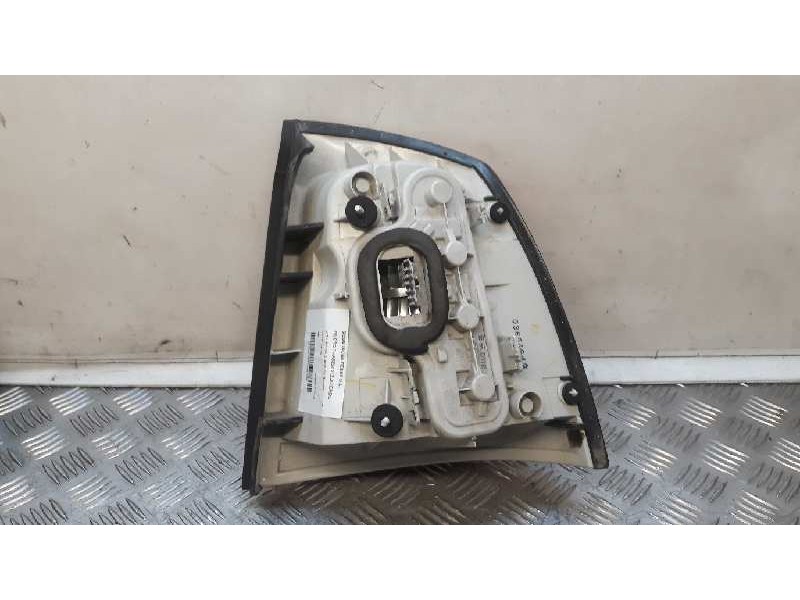 Recambio de piloto trasero izquierdo para opel astra g berlina comfort referencia OEM IAM   