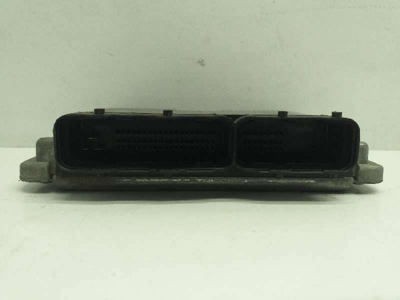 Recambio de centralita motor uce para volkswagen golf iii berlina (1h1) cl referencia OEM IAM 0281001670 90589736  Recambio de centralita motor uce para volkswagen golf iii berlina (1h1) cl referencia OEM IAM 0281001670 90589736