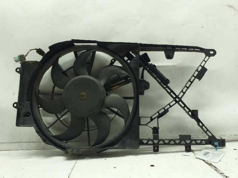Recambio de electroventilador para opel vectra b berlina 2.0 dti referencia OEM IAM 0130303849 52475659 