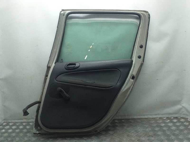 Recambio de puerta trasera derecha para peugeot 206 berlina x-line referencia OEM IAM    Recambio de puerta trasera derecha para peugeot 206 berlina x-line referencia OEM IAM