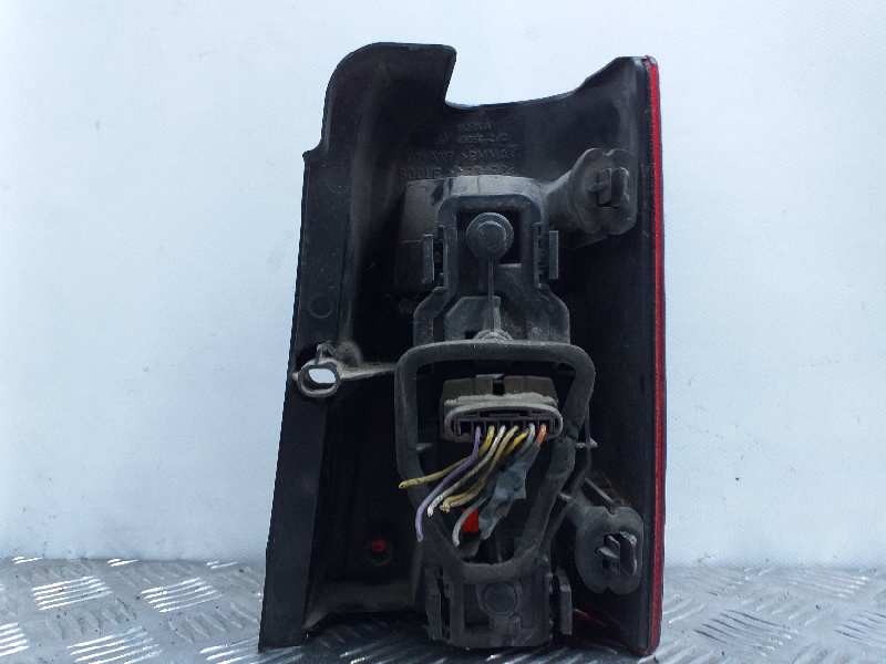Recambio de piloto trasero izquierdo para peugeot partner (s1) combispace referencia OEM IAM 6350EE   Recambio de piloto trasero izquierdo para peugeot partner (s1) combispace referencia OEM IAM 6350EE