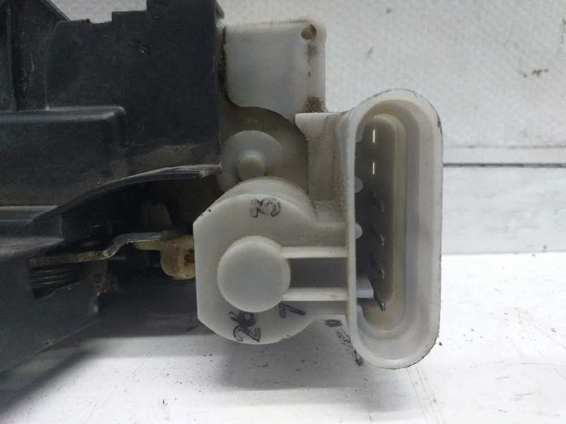 Recambio de cerradura puerta trasera izquierda para alfa romeo 147 (190) 1.9 jtd progression referencia OEM IAM   