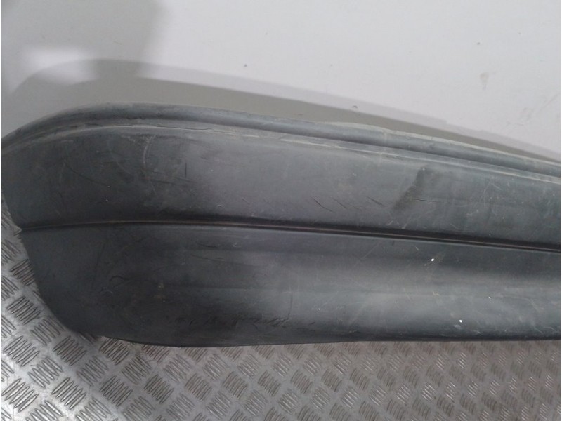 Recambio de paragolpes trasero para opel astra f berlina básico referencia OEM IAM  NEGRO 
