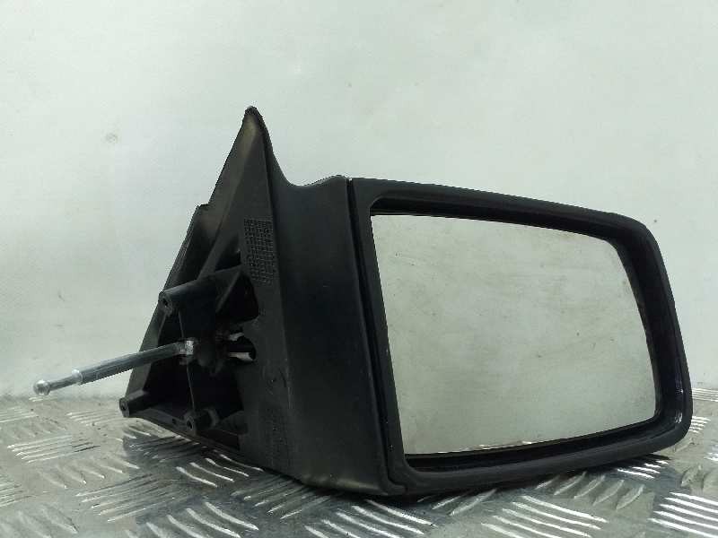 Recambio de retrovisor derecho para opel astra f berlina básico referencia OEM IAM  MANUAL NEGRO