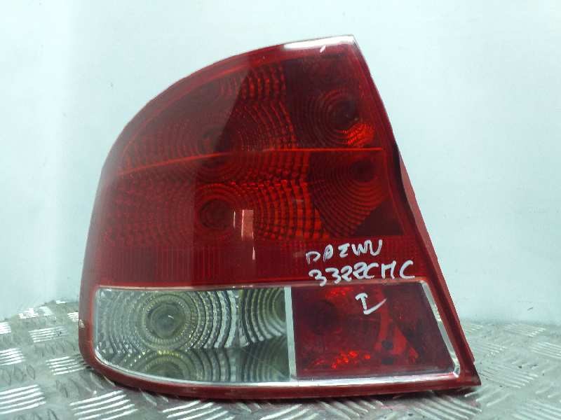 Recambio de piloto trasero izquierdo para daewoo kalos 1.4 se referencia OEM IAM 96540268  