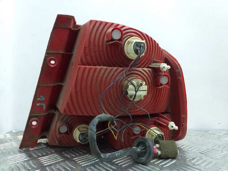 Recambio de piloto trasero izquierdo para daewoo kalos 1.4 se referencia OEM IAM 96540268  