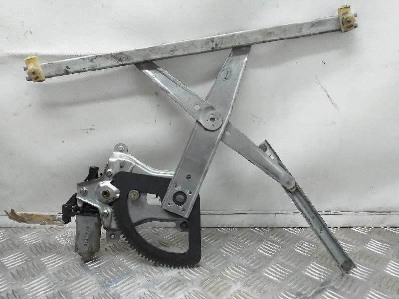 Recambio de elevalunas delantero derecho para daewoo kalos 1.4 se referencia OEM IAM 95015330  