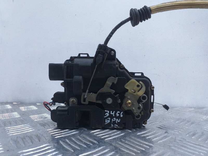 Recambio de cerradura puerta delantera derecha para seat leon (1m1) signo referencia OEM IAM 6X1837014H   Recambio de cerradura puerta delantera derecha para seat leon (1m1) signo referencia OEM IAM 6X1837014H