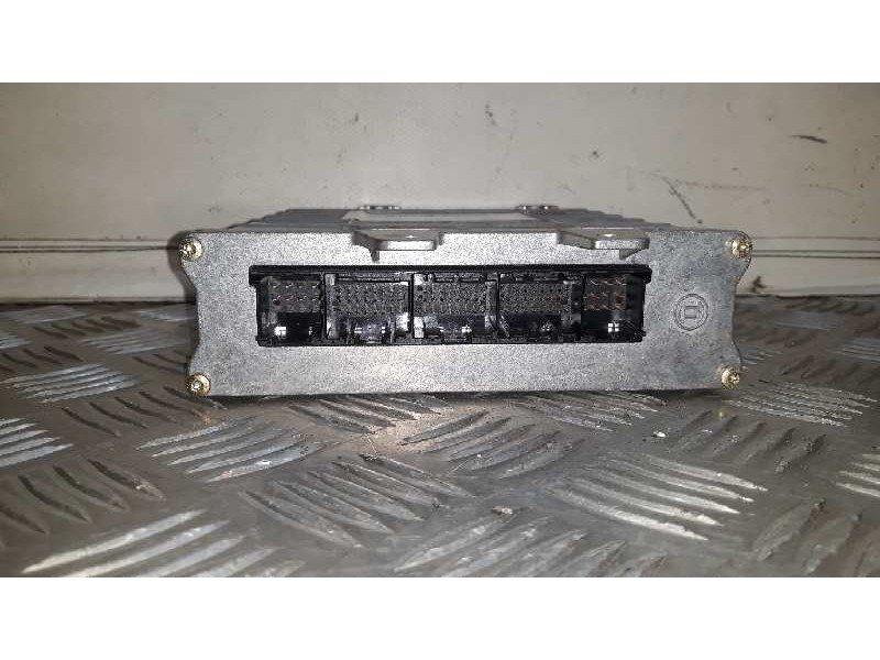 Recambio de centralita motor uce para audi a4 berlina (b5) 1.8 referencia OEM IAM   