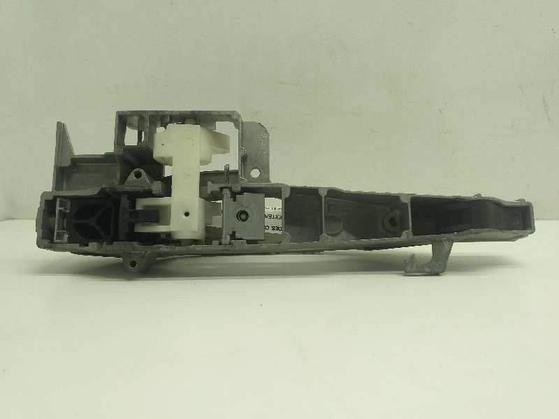 Recambio de maneta exterior delantera izquierda para peugeot 407 st confort pack referencia OEM IAM  GRIS 