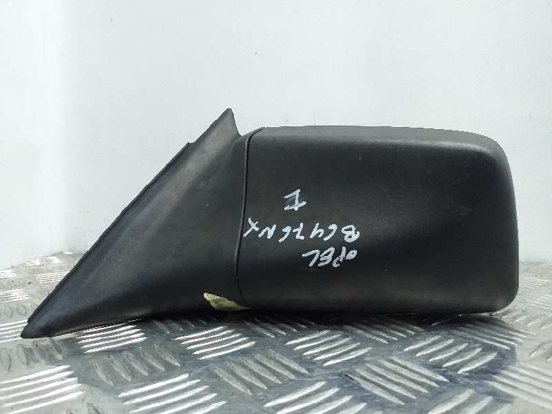 Recambio de retrovisor izquierdo para opel astra 4/1598 referencia OEM IAM  MANUAL NEGRO