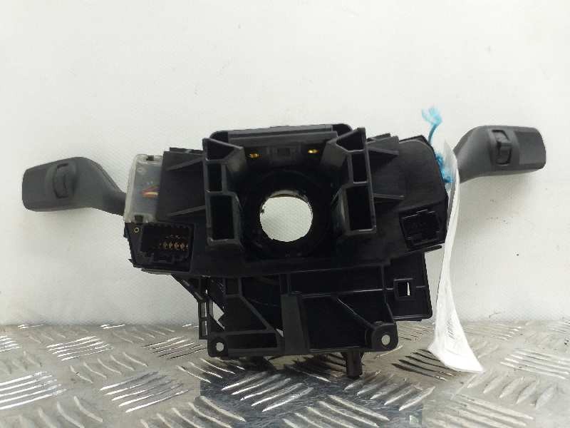 Recambio de mando multifuncion para ford focus berlina (cap) ambiente (d) referencia OEM IAM   