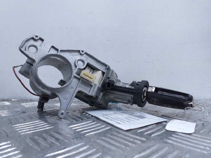 Recambio de conmutador de arranque para opel zafira b family referencia OEM IAM 09180562  