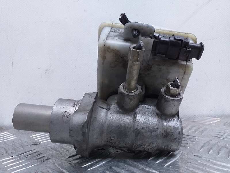 Recambio de bomba freno para opel zafira b family referencia OEM IAM   