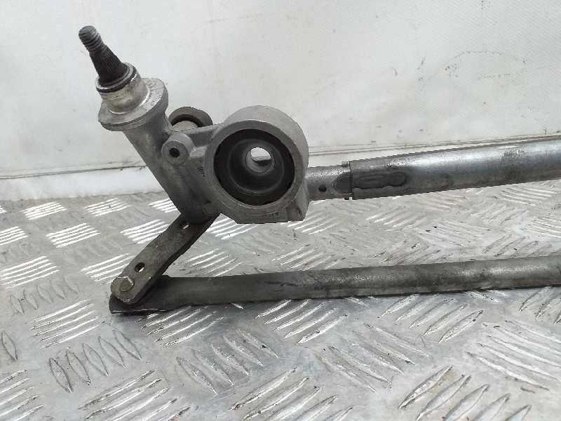 Recambio de motor limpia delantero para opel zafira b family referencia OEM IAM   