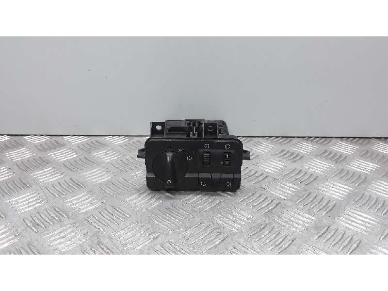 Recambio de mando luces para bmw serie 3 berlina (e46) 320d referencia OEM IAM 6936831  