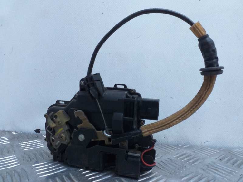 Recambio de cerradura puerta delantera izquierda para seat toledo (1m2) select referencia OEM IAM   