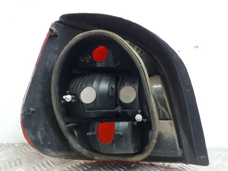 Recambio de piloto trasero derecho para renault scenic (ja..) 1.9 dci authentique referencia OEM IAM   