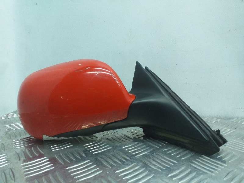 Recambio de retrovisor derecho para audi a3 (8l) referencia OEM IAM  ELECTRICO ROJO Recambio de retrovisor derecho para audi a3 (8l) referencia OEM IAM  ELECTRICO ROJO