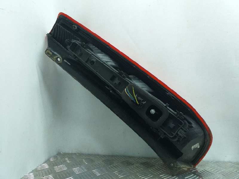 Recambio de piloto trasero izquierdo para ford fiesta (cbk) futura referencia OEM IAM   
