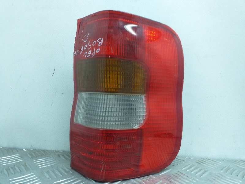 Recambio de piloto trasero derecho para opel combo (corsa b) cargo referencia OEM IAM   