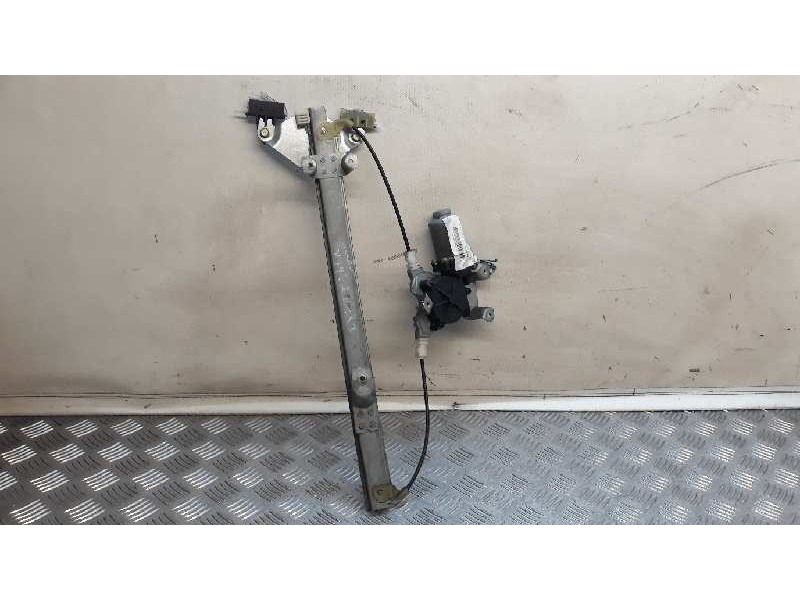 Recambio de elevalunas trasero izquierdo para nissan primera berlina (p12) acenta referencia OEM IAM   