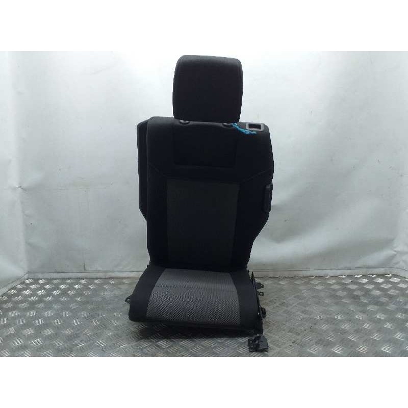 Recambio de asiento trasero izquierdo para opel zafira b family referencia OEM IAM   