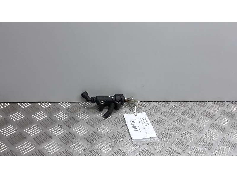 Recambio de bombin embrague para bmw serie 5 berlina (e39) 520i referencia OEM IAM   