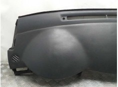 Recambio de salpicadero para toyota corolla (e12) 2.0 d-4d linea sol berlina referencia OEM IAM 100039062   2