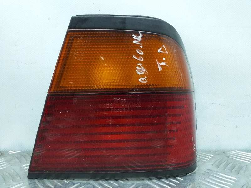 Recambio de piloto trasero derecho para nissan primera berl./familiar (p10/w10) invitation berlina (p10) referencia OEM IAM   