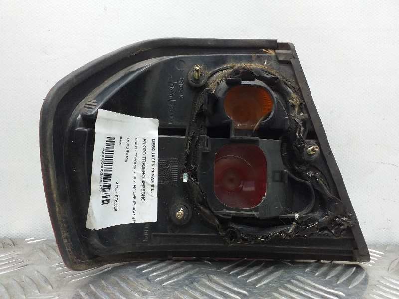 Recambio de piloto trasero derecho para nissan primera berl./familiar (p10/w10) invitation berlina (p10) referencia OEM IAM   