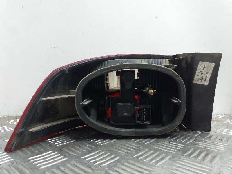 Recambio de piloto trasero derecho para renault laguna ii (bg0) authentique referencia OEM IAM   