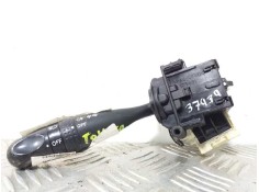 Recambio de mando intermitentes para toyota corolla (e12) 2.0 d-4d linea sol berlina referencia OEM IAM 173713  