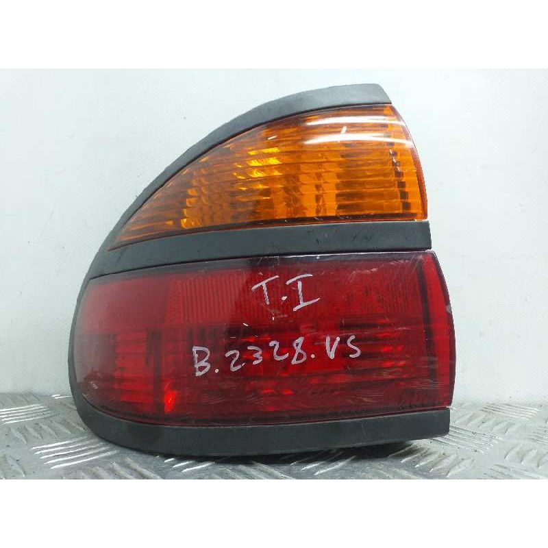 Recambio de piloto trasero izquierdo para renault laguna (b56) 1.6 16v rt referencia OEM IAM   