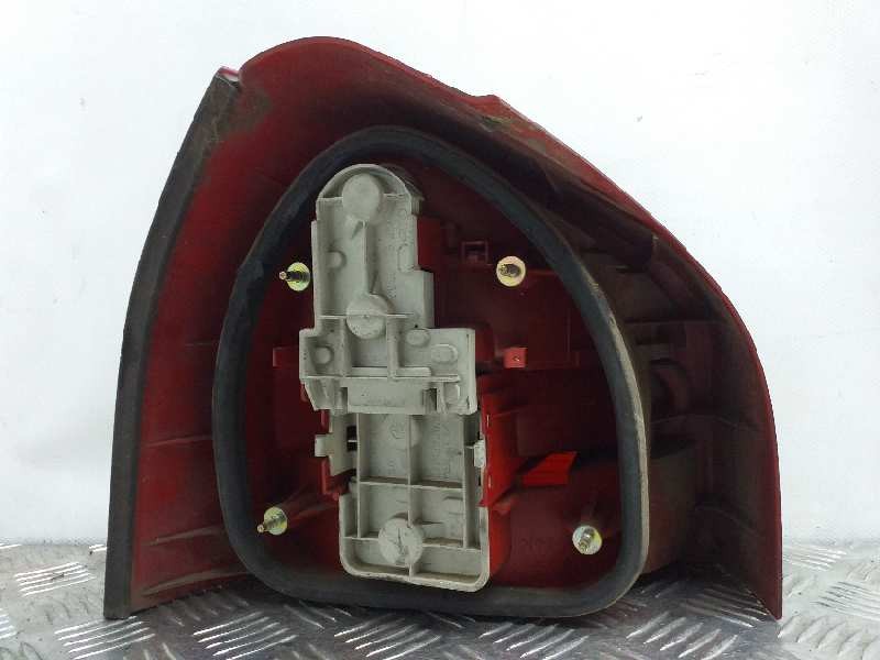 Recambio de piloto trasero derecho para audi a3 (8l) 1.8 ambiente referencia OEM IAM   