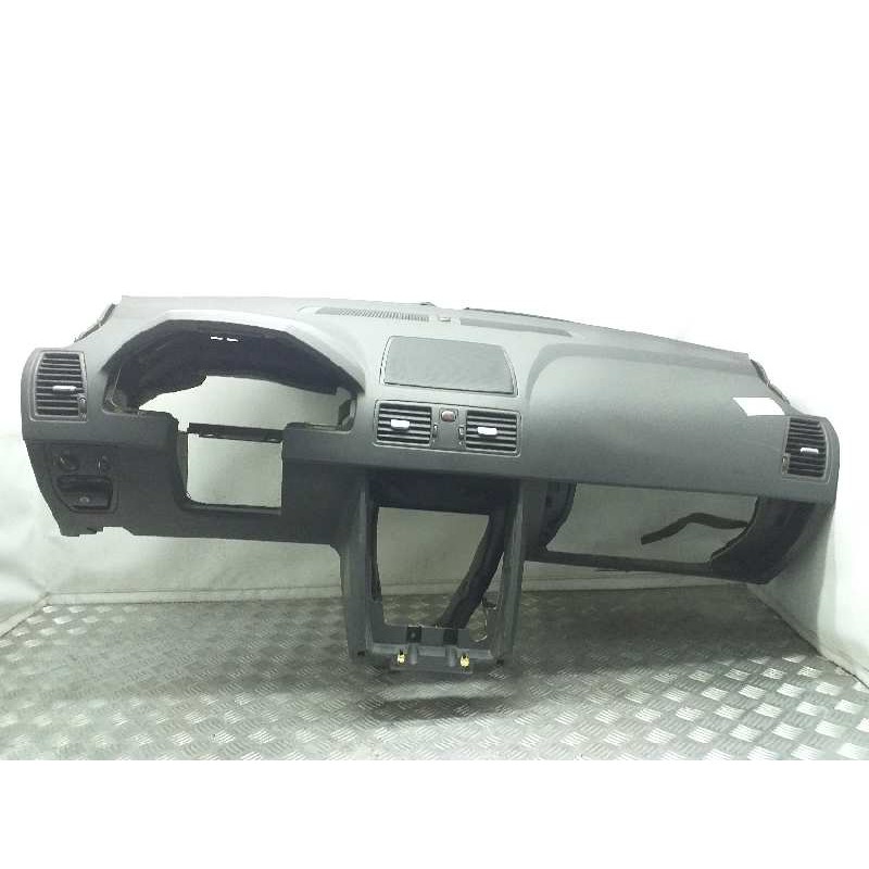 Recambio de salpicadero para volvo xc90 d5 referencia OEM IAM   