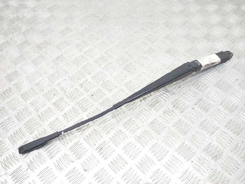 Recambio de brazo limpia delantero derecho para volvo xc90 d5 referencia OEM IAM   