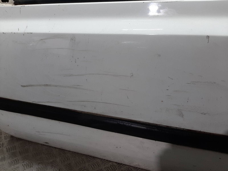 Recambio de puerta delantera izquierda para volkswagen golf iii berlina (1h1) s referencia OEM IAM  BLANCA 3 PUERTAS