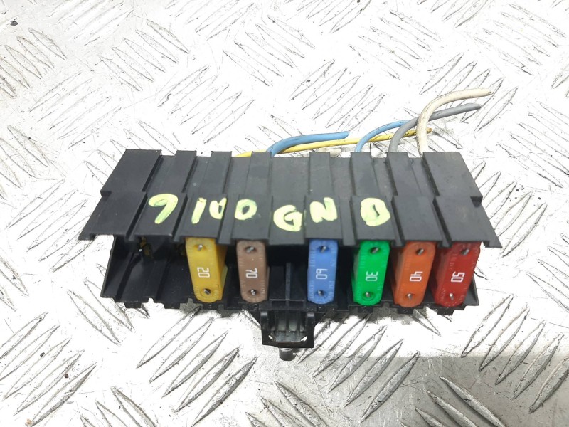 Recambio de caja reles / fusibles para citroën c8 hdi 138 fap premier referencia OEM IAM 6500Y1 9636079380 