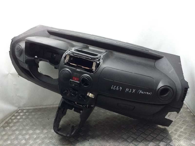 Recambio de salpicadero para fiat fiorino básico referencia OEM IAM 0735714731  